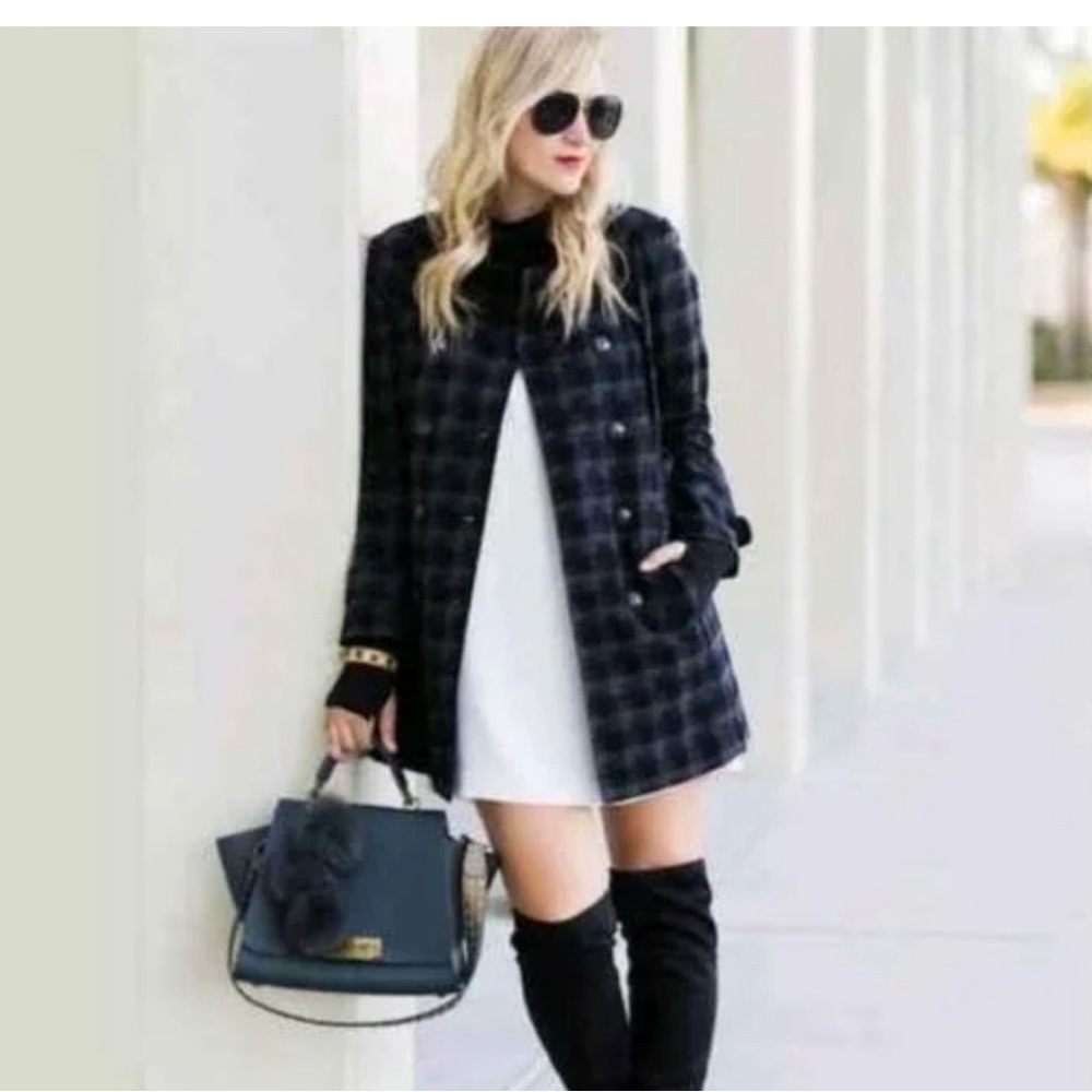 Beautiful Cabi coat 3319.